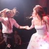 Camila Queiroz e Klebber Toledo dançaram quadrilha em festa julina em hotel do Rio