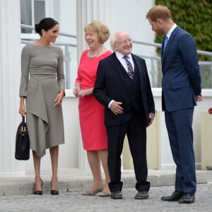 No mesmo dia, Meghan Markle foi à residência oficial do presidente Michael D Higgins