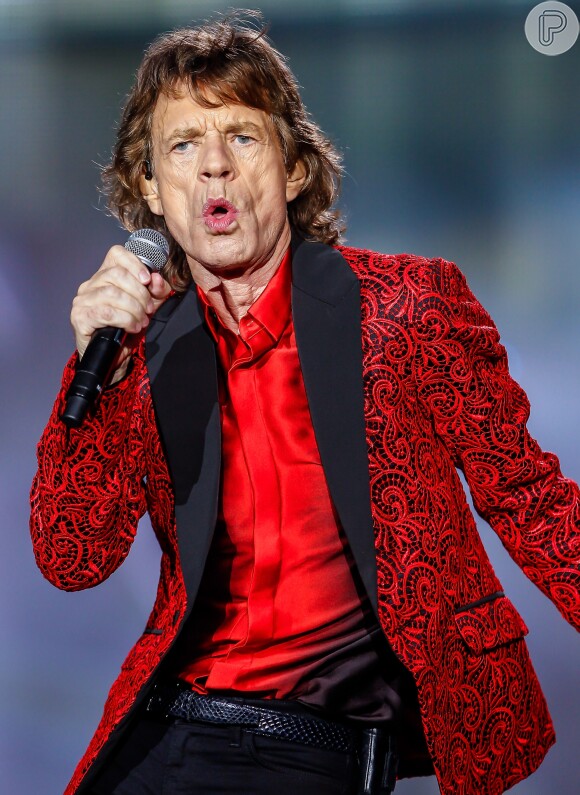 Mick Jagger demonstrou sua torcida pela Inglaterra na web e, após a derrota, virou motivo de piada no Twitter