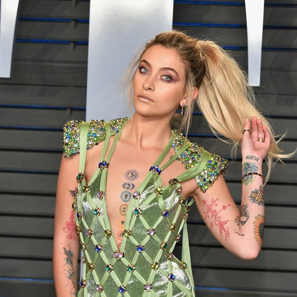 Paris Jackson disse que o interesse por pessoas do mesmo sexo não é uma novidade