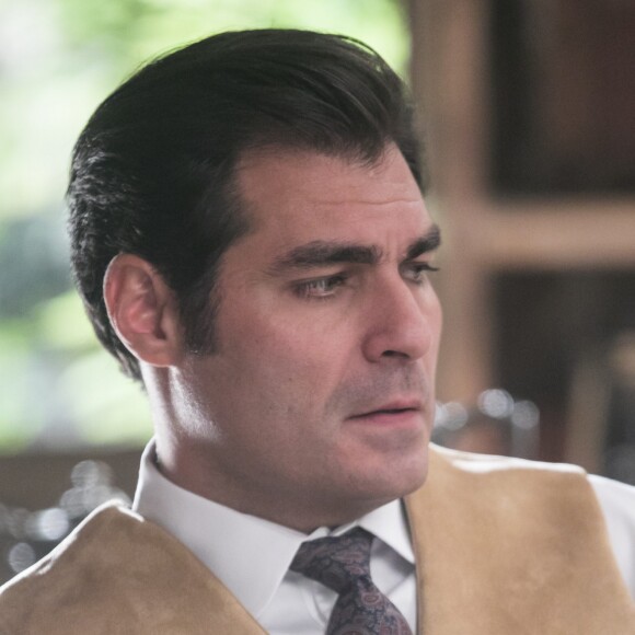 Darcy (Thiago Lacerda) vai aceitar se casar com Susana (Alessandra Negrini) após chantagem de Lady Margareth (Natália do Vale) contra a noiva dele, Elisabeta (Nathalia Dill), nos próximos capítulos da novela 'Orgulho e Paixão'