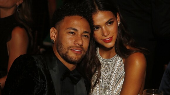 Pai de Neymar torce por casamento com Bruna Marquezine: 'Estão crescendo juntos'