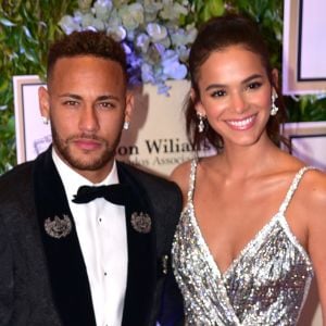 Neymar e Bruna Marquezine chegam juntos ao leilão do Instituto Neymar Jr, em São Paulo, na noite desta quinta-feira, 19 de julho de 2018