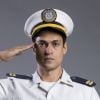 Mateus Gonzaga (Raphael Vianna) é médico da Marinha, na novela 'O Tempo Não Para'