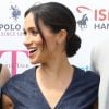 Duquesa de Sussex, Meghan prendeu o cabelo em coque baixo com fios soltos para evento durante a manhã desta quinta-feira, dia 26 de julho de 2018