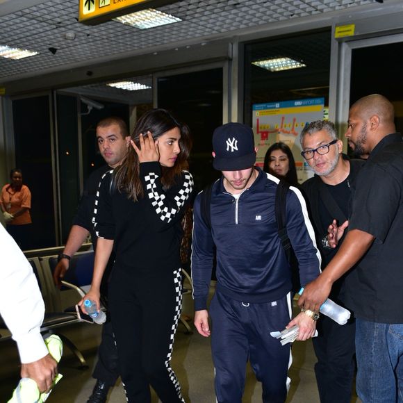 Nick Jonas pediu Priyanka Chopra em casamento em Londres, na Inglaterra, em meados de julho