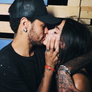 Bruna Marquezine ganhou uma festa antecipada de Neymar para comemorar os 23 anos