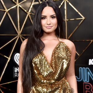 Demi Lovato foi à festa de aniversário de Dani Vitale antes de fazer festa em sua mansão em Hollywood