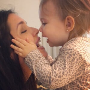 Thais Fersoza fez um post em homenagem à filha, Melinda, em seu Instagram