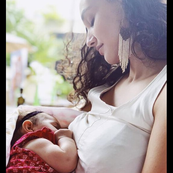 José Loreto e Débora Nascimento sempre compartilham momentos fofos com a filha, Bella, no Instagram