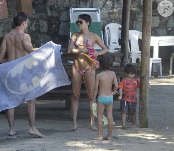 Sophie Charlotte e Daniel de Oliveira estavam acompanhados dos filhos do ator, Raul e Moisés