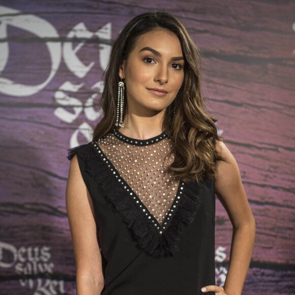 Marina Moschen está curtindo férias desde o fim da novela 'Deus Salve o Rei'