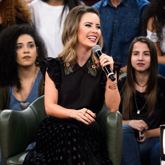 Sandy é muito reservada em relação a sua vida pessoal
