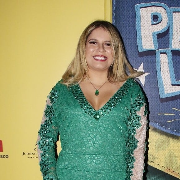 Desde que emagreceu 20 kg, Marília tem investido em looks com o corpo mais em evidência