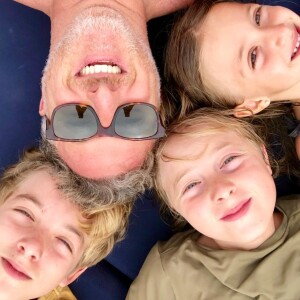 'Jiu-jitsu. Chico Salgado & Beni', legendeou Luciano Huck no vídeo do filho praticando a luta