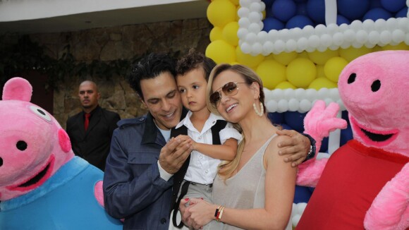 Eliana e João Marcelo Bôscoli comemoram aniversário de 3 anos do filho, Arthur