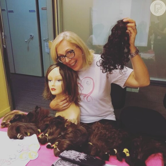 Elizabeth Lomaski, fundadora e presidente da Associação Rapunzel Solidária, de São Paulo, já atingiu 3 mil pessoas diretamente e cerca de 50 mil pessoas indiretamente com a doação de perucas
