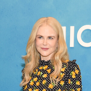 Looks das famosas na NY Fashion Week, que terminou nesta sexta-feira, 14 de setembro de 2018. Nicole Kidman apostou no floral para conferir o desfile de Michael Kors