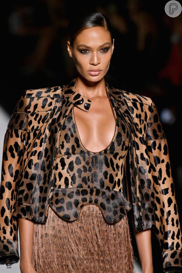 Ousado: o espartilo de onça apareceu no desfile de Tom Ford na Semana de Moda de Nova York