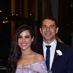 Wanessa Camargo foi ao casamento na companhia do marido, Marcos Buaiz