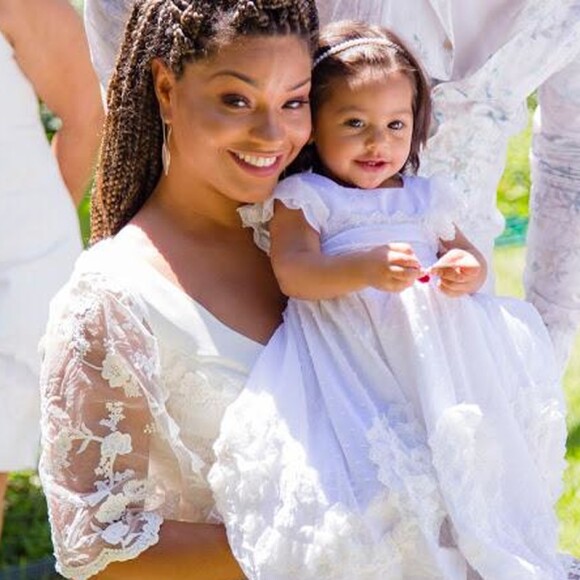 Juliana Alves batizou Yolanda no domingo, 23 de setembro de 2018