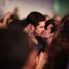 Juliana Paiva já foi fotografada trocando beijos com Nicolas Prattes