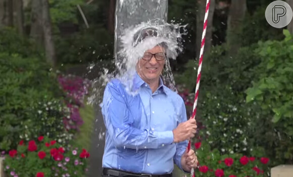 Bill Gates aceitou o desafio do balde de água com gelo