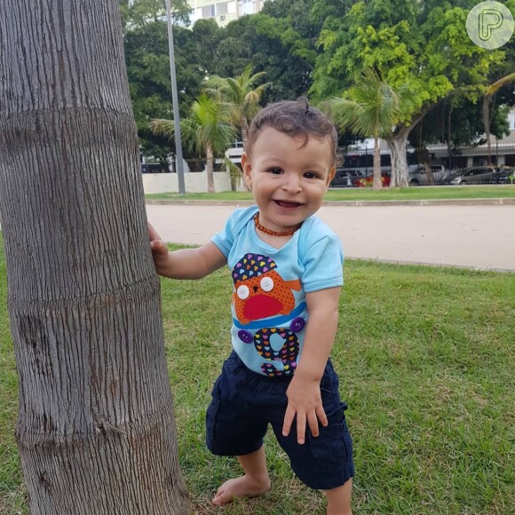 Sheron Menezzes compartilha momentos do crescimento do filho, Benjamin, com os fãs