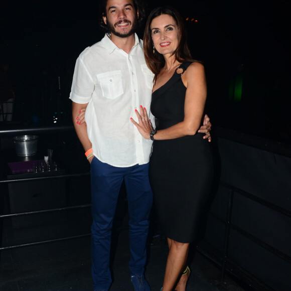 Fátima Bernardes e Túlio Gadêlha estão juntos há 11 meses