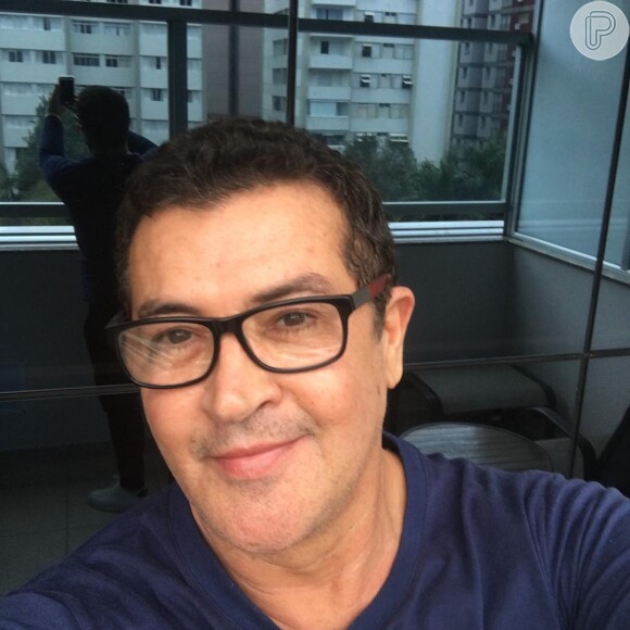 Beto Barbosa faz contagem regressiva em tratamento contra câncer de próstata e bexiga, em 16 de outubro de 2018