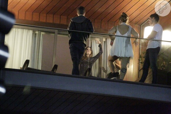 Giovanna Lancellotti curte a noite ao lado de Joe Jonas no Hotel Fasano, no Rio de Janeiro