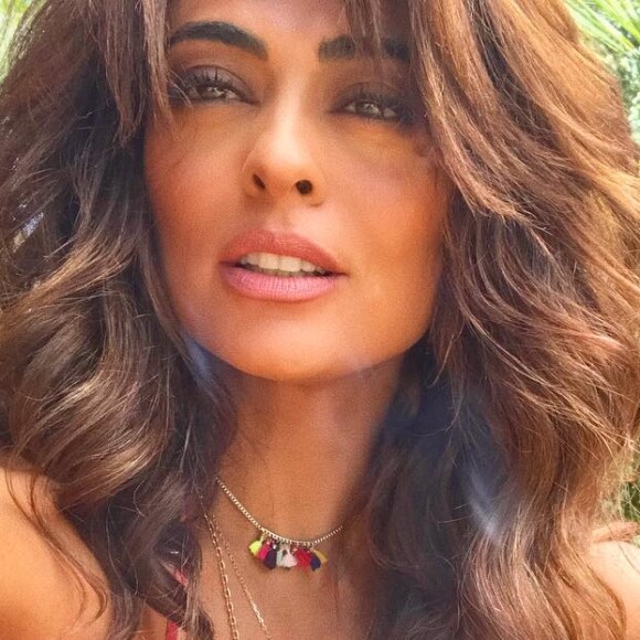 Juliana Paes brincou ao mostrar corpo: 'Achei que os agachamentos estão fazendo efeito'