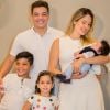 Wesley Safadão e Thyane Dantas comemoraram o primeiro mês do filho Dom nesta quinta-feira, 18 de outubro de 2018