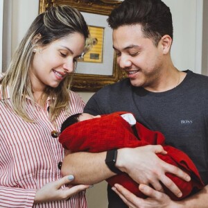 Dom, segundo filho de Wesley Safadão com Thyane Dantas, nasceu no dia 18 de setembro de 2018