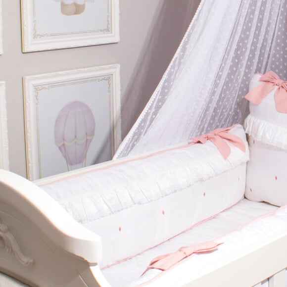 Mayra Cardi e Arthur Aguiar mostraram alguns detalhes do quarto da menina