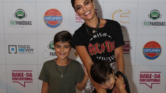 Juliana Paes curte show de Ludmilla com os filhos Pedro e Antônio no Rio
