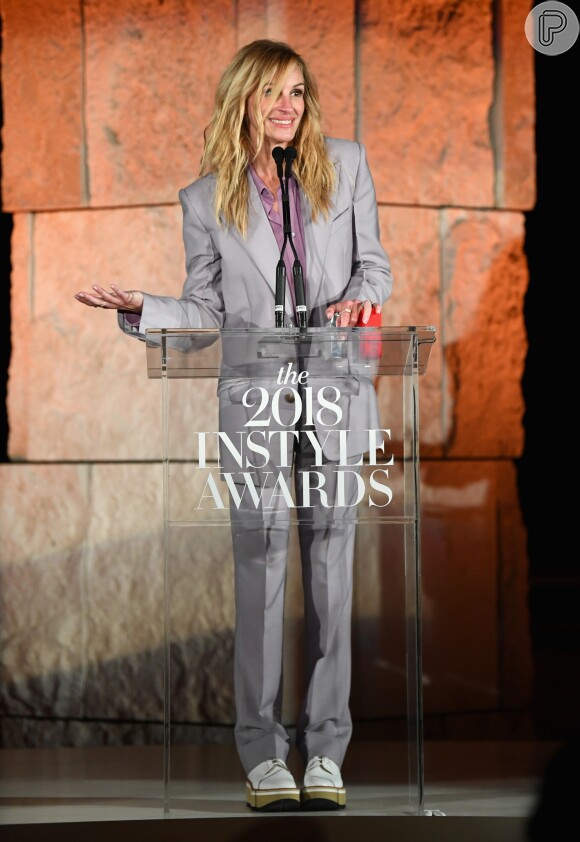 Julia Roberts foi premiada como 'Ícone do Ano' no InStyle de 2018, em Los Angeles, Califórnia, nesta segunda-feira, 22 de outubro de 2018