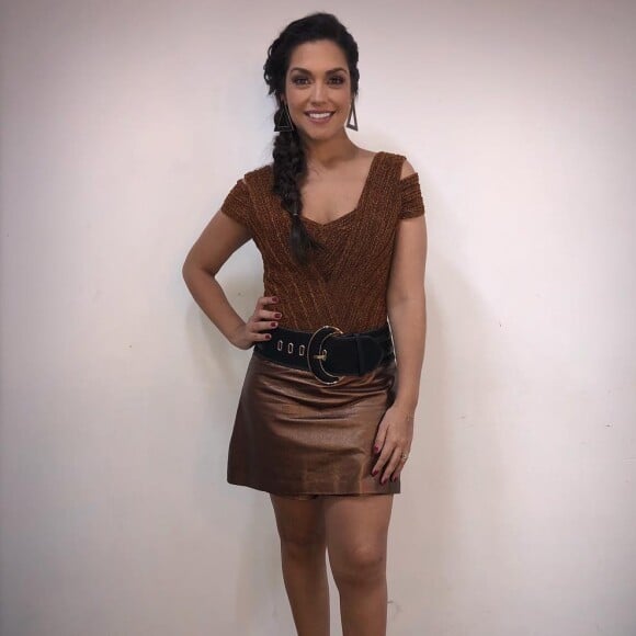 Thais Fersoza tem ostentado silhueta sequinha e fina em fotos na web
