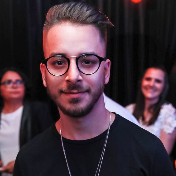 Músico, Júnior Lima está em carreira solo após fim da dupla com a irmã, Sandy