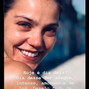 Pâmela Thomé faz aniversário e troca declarações com Romulo Neto