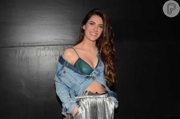 Jade Magalhães usou lingerie e brilho em show de Luan Santana nesta sexta-feira, 26 de outubro de 2018