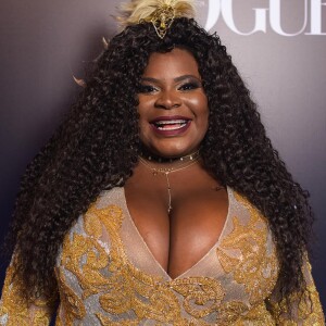 'Jojo Todynho está perdendo pra mim. O que é isso, minha gente?!', brincou Mayra Cardi