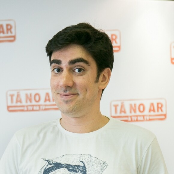 Marcelo Adnet explicou o motivo de não ter chamado a polícia: 'Voltar e dizer 'ele fez arminha para mim' e gritou 'vagabundo vaza daqui' acho demais. Mas vale o relato'