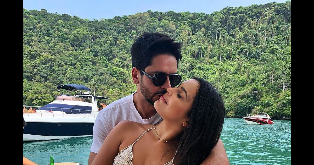 Emilly Araújo se declara ao namorado, Paulo Simões:'Amo daqui até ...