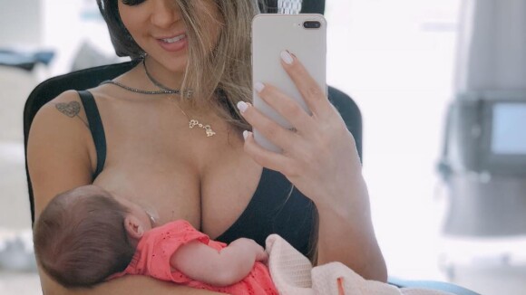 Mayra Cardi faz uso de bico artificial para amamentar Sophia: 'Não foi opcional'