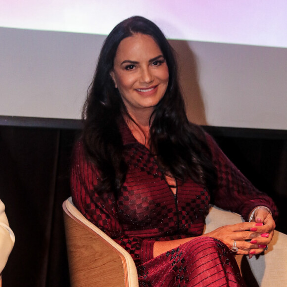Luiza Brunet opina sobre plástica: 'Acho que qualquer mulher que queira mudar seu rosto, minimizar as marcas de envelhecimento, acho superválido'