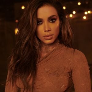 Anitta negou que a música 'Não Perco Meu Tempo' é uma indireta para o ex-marido, Thiago Magalhães