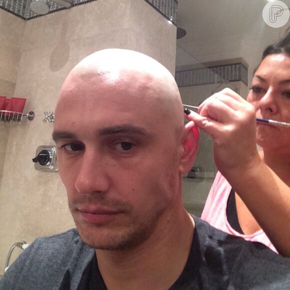James Franco mostrou a transformação de seu visual em seu Instagram (4 de agosto de 2014)
