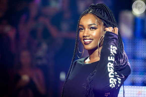 Iza usa a música para lutar contra o racismo: 'Tenho a chance de ser referência para muitas meninas negras'