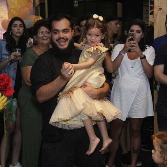 Sol de Maria, neta de Preta Gil, esbanjou fofura em seu aniversário de 3 anos, no Jockey na Lagoa Rodrigo de Freitas, Zona Sul do Rio, nesta segunda-feira, 19 de novembro de 2018